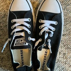 Black converse women’s size 9